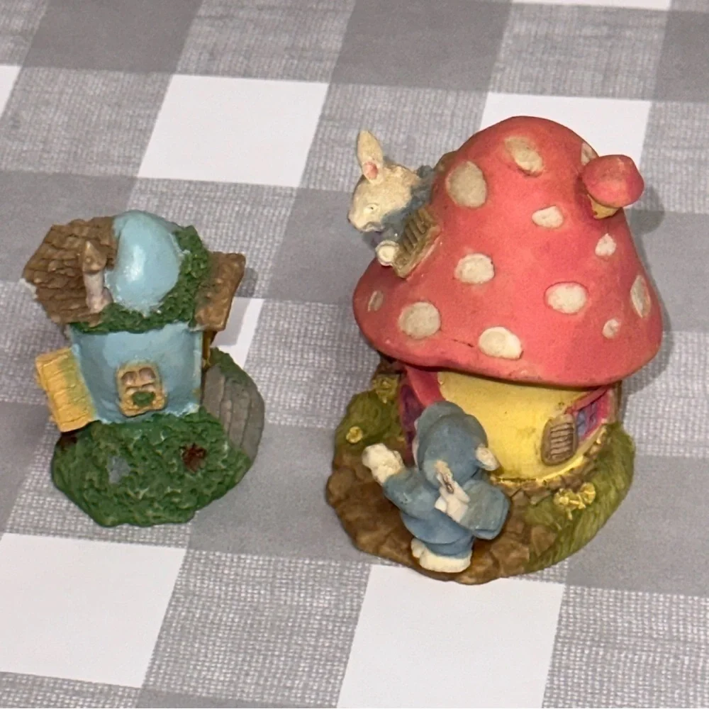 Bunny Rabbits Small Village Figurines Lot of 3 Mushroom Teapot Rabbit Houses